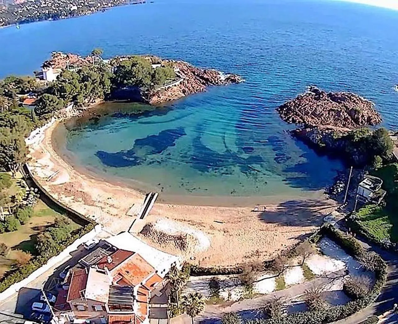 Paradis Bleu Et Ile D'Or Saint-Raphaël Kemp