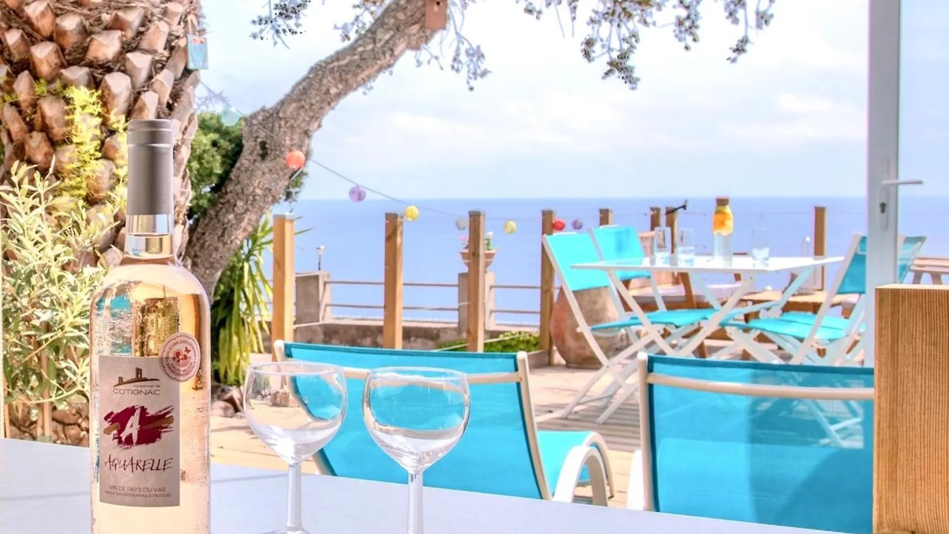 Paradis Bleu Et Ile D'Or Saint-Raphaël فرنسا